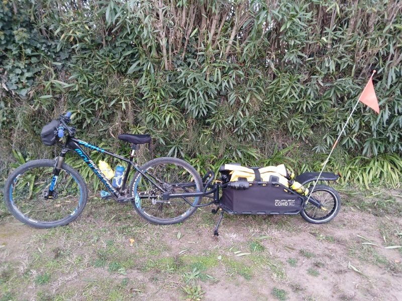 Remorque BURLEY COHO XC image