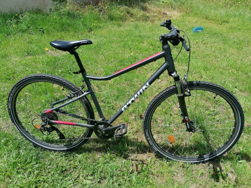 Riverside 500 pneus trekking anti crevaison image