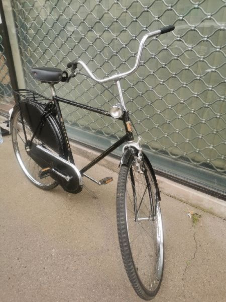 Vélo de ville Juncker Elegant image