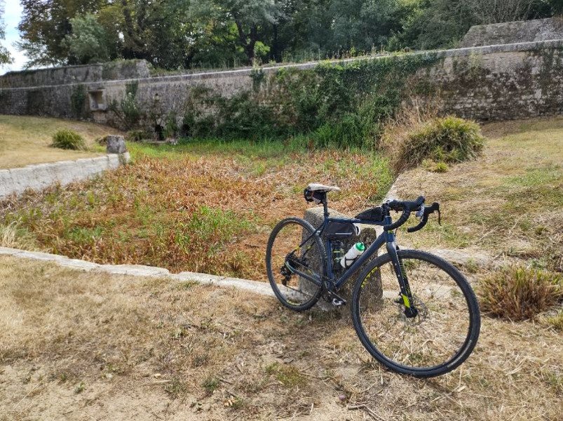 Gravel Fuji Jari 1.3 image