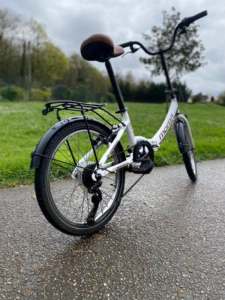 Vélo de ville Moma image