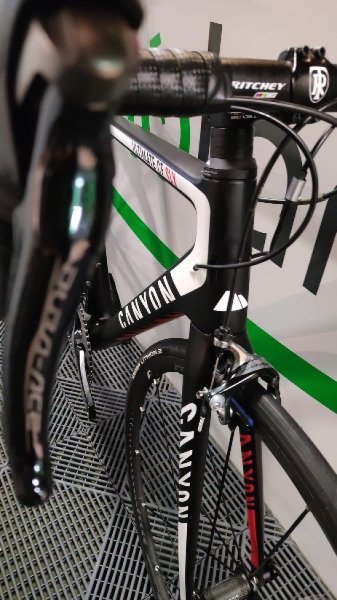 Vélo de route Canyon Ultimate cf slx image