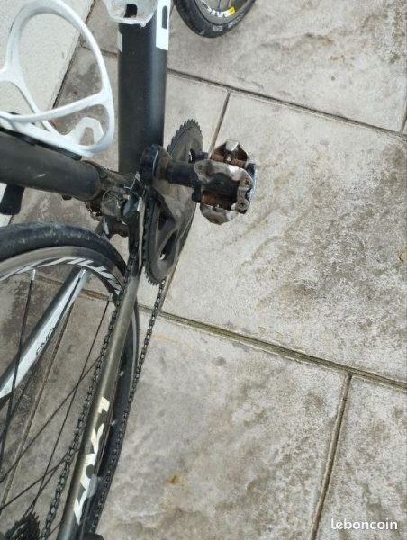 Vélo de route B'Twin Triban 540 image