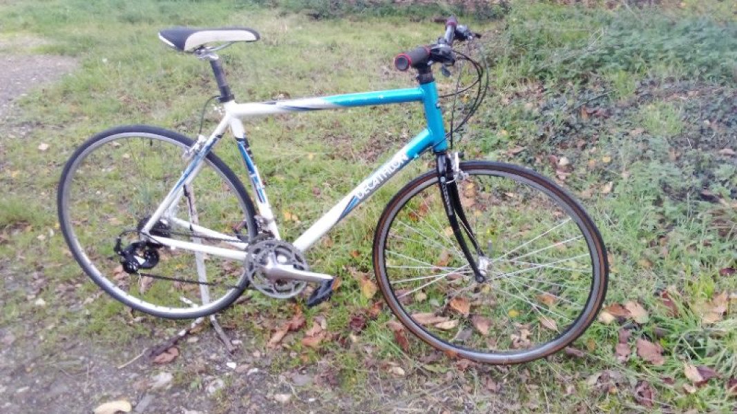 Vélo de route DECATHLON  21 image