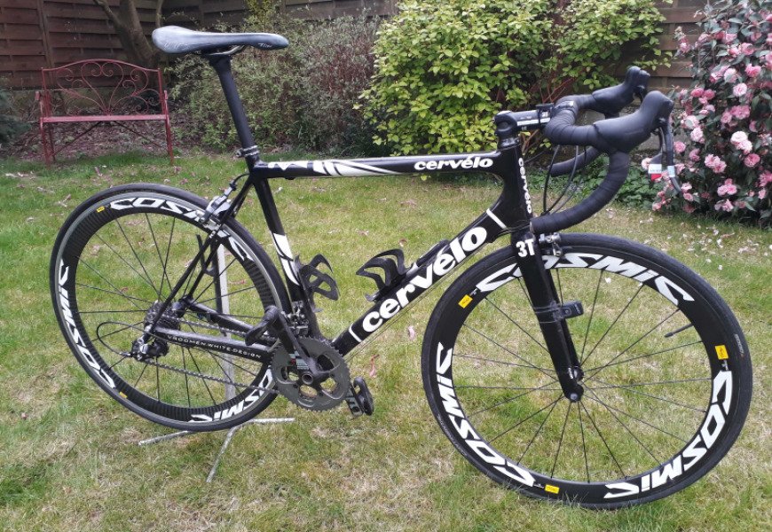 Loue vélo carbone Cervélo R3 SL image