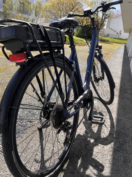 Vélo électrique Giant Entour E+1 image