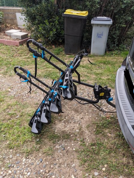 Porte Vélo 4 Places basculant sur attelage image