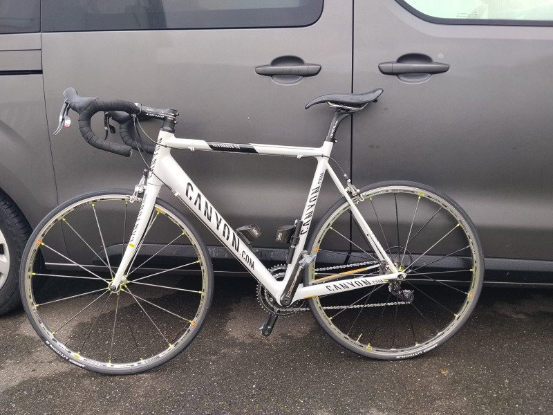 Vélos de sport et de randonnée Canyon - Ultimate CF F10 image