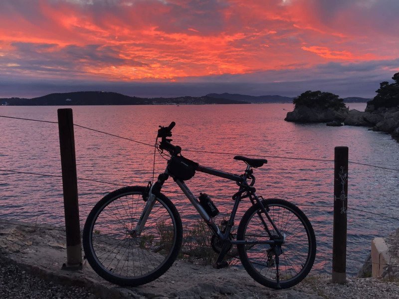 Vélo à louer à Martigues image