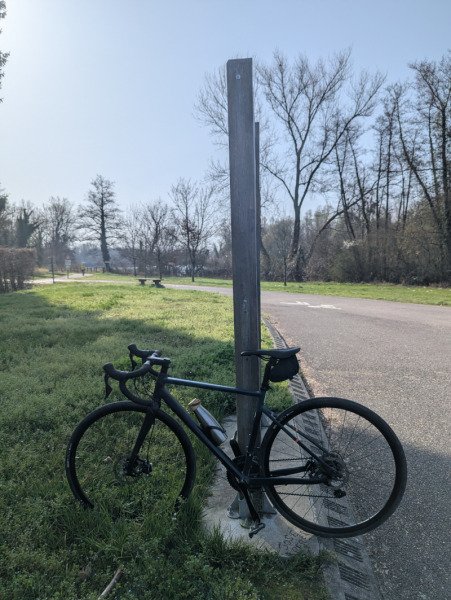 Vélos de sport et de randonnée Triban - RC520 image