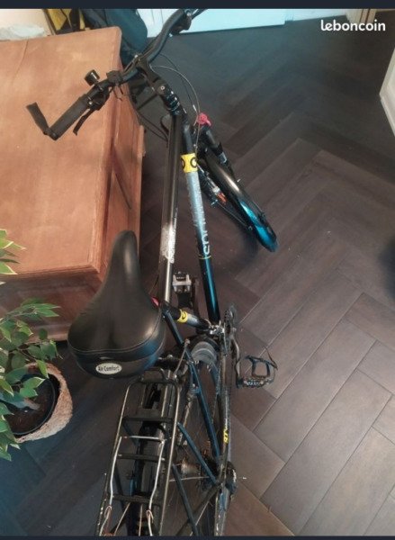 Vélo de randonnée image