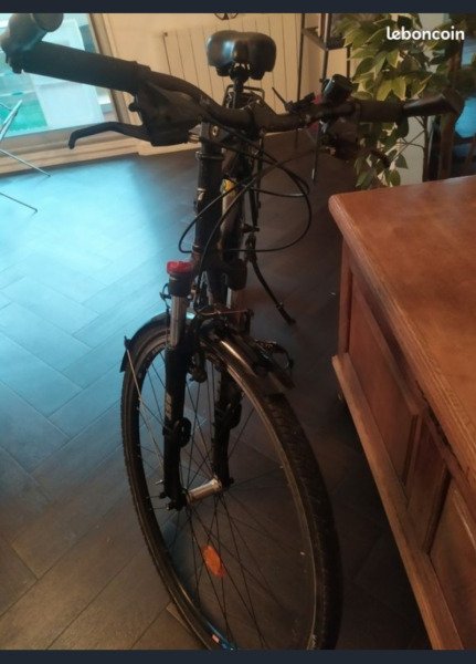 Vélo de randonnée image