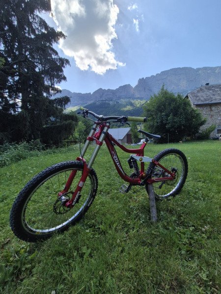 Kona Supreme Operator 2013 image