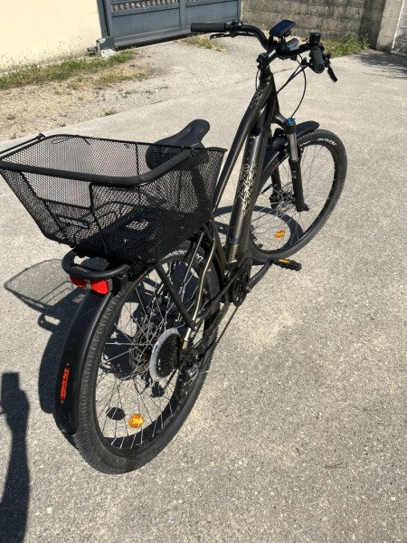 Location vtc proche piste cyclable et gare tgv image