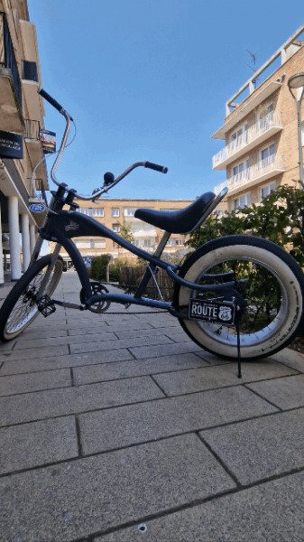 Chopper cruiser stretch « Route 66 » — gris mat, roue arrière fat image