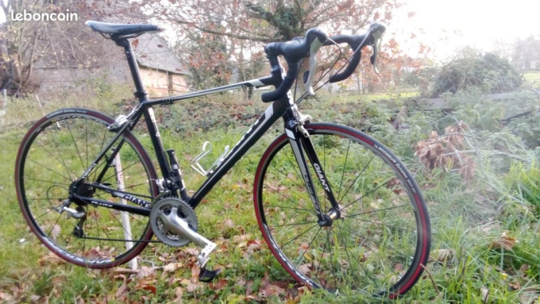 VELO ROUTE GIANT image