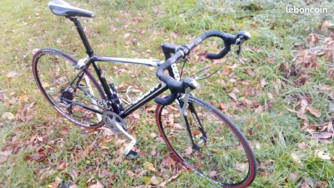 VELO ROUTE GIANT image
