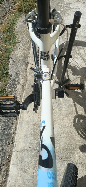 VTT loisirs mixte 24 pouces bleu/blanc image