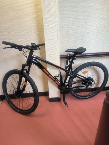 Vélo VTT neuf équipable voyage image