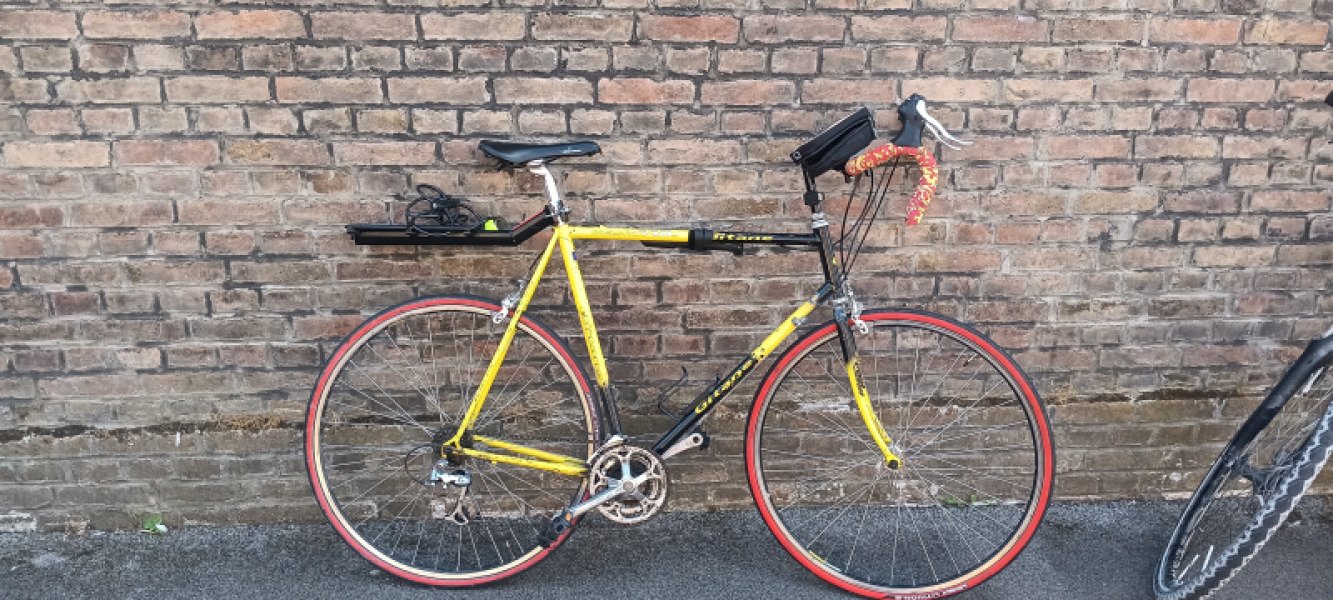 Vélo de route très léger image