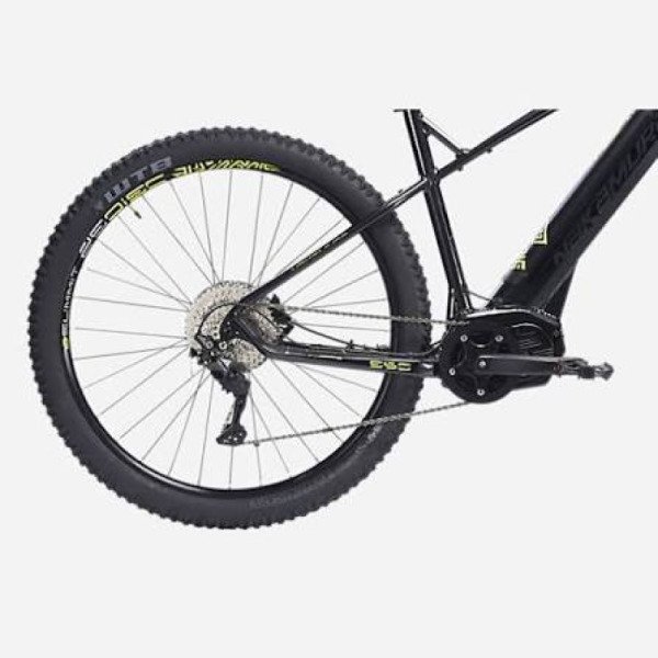 Je loue un vtt summit 950 NAKAMURA  en très bonne état.Fonctionne parfaitement image