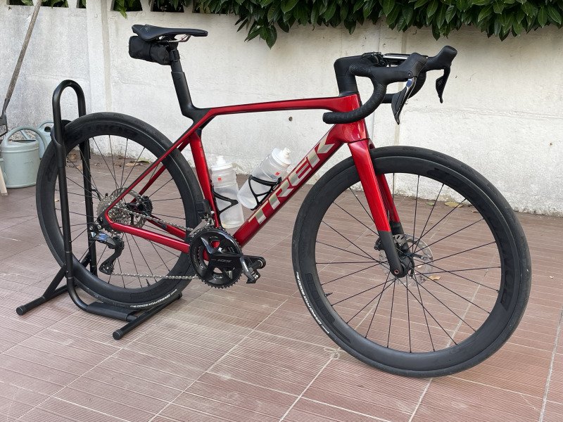 Location Vélo de route Trek Madone image