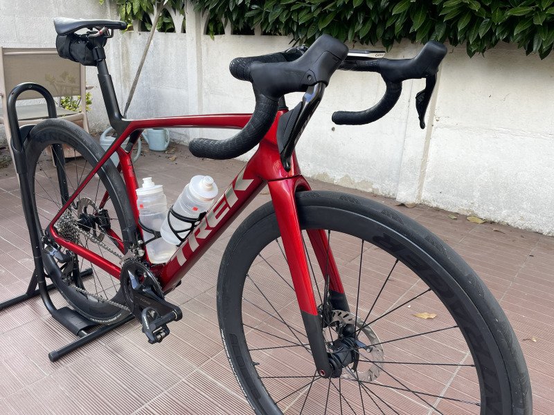 Location Vélo de route Trek Madone image