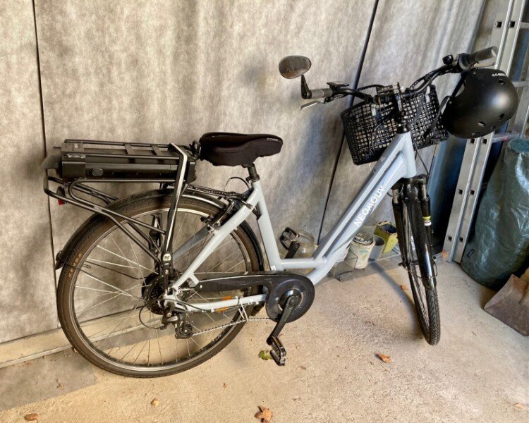 Vélo de ville électrique adulte NEOMOUV / SINAPIA image
